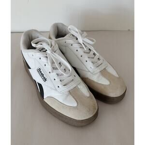 White and Beige Women's Reebok Sneakers 7